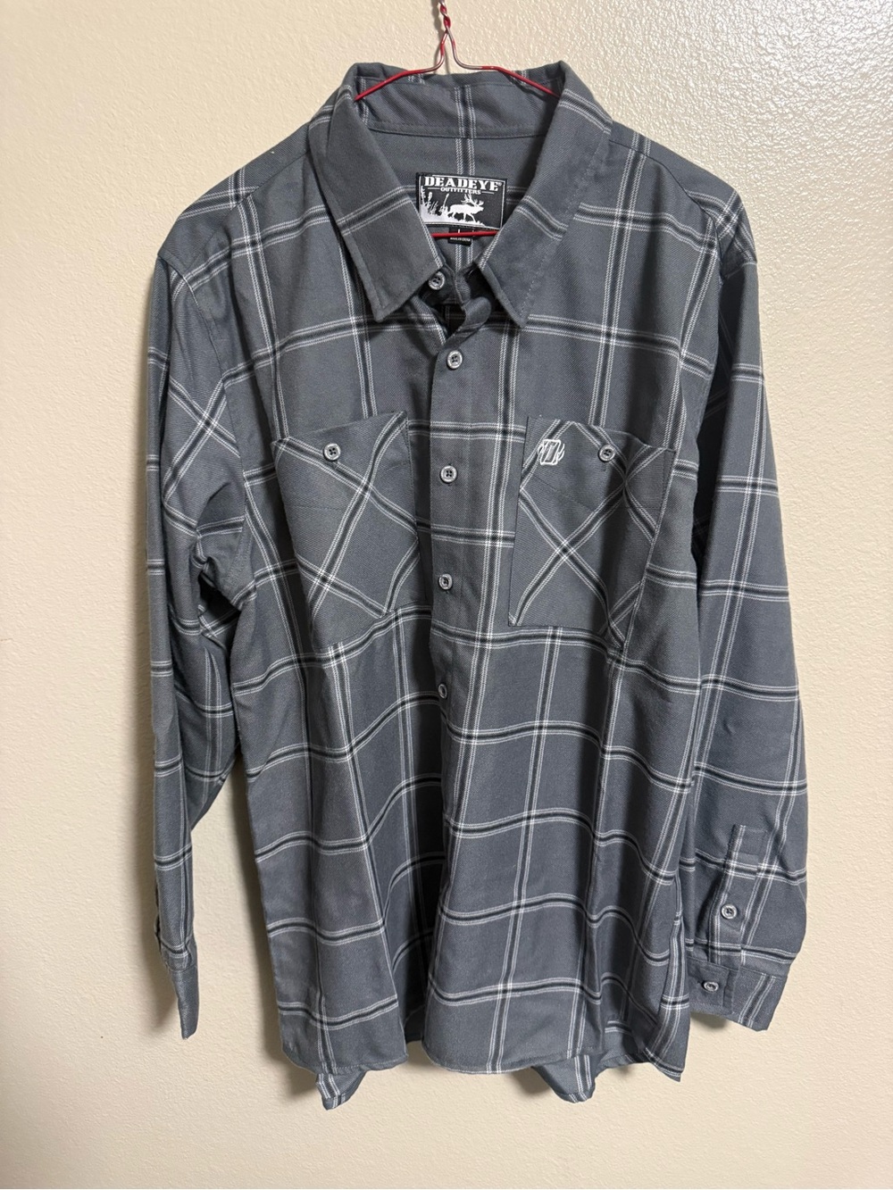 Men's Gray Plaid Button-Up Shirt